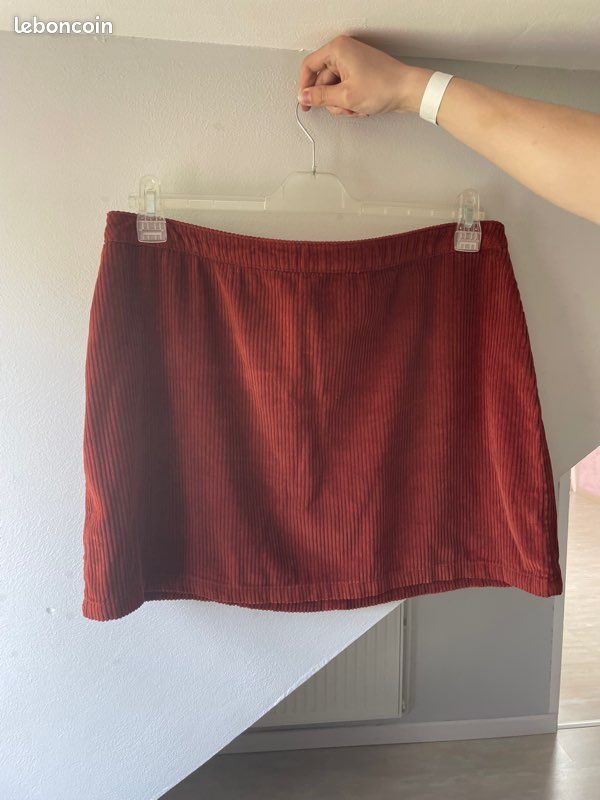 Lot de vêtement taille 40-42 (image 2)