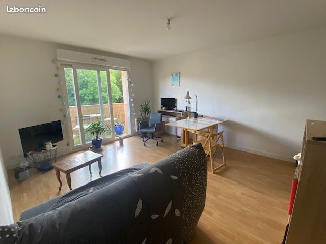 Appartement 2 pièces 45 m² - Chasseneuil-du-Poitou 86360 (image principale 0)