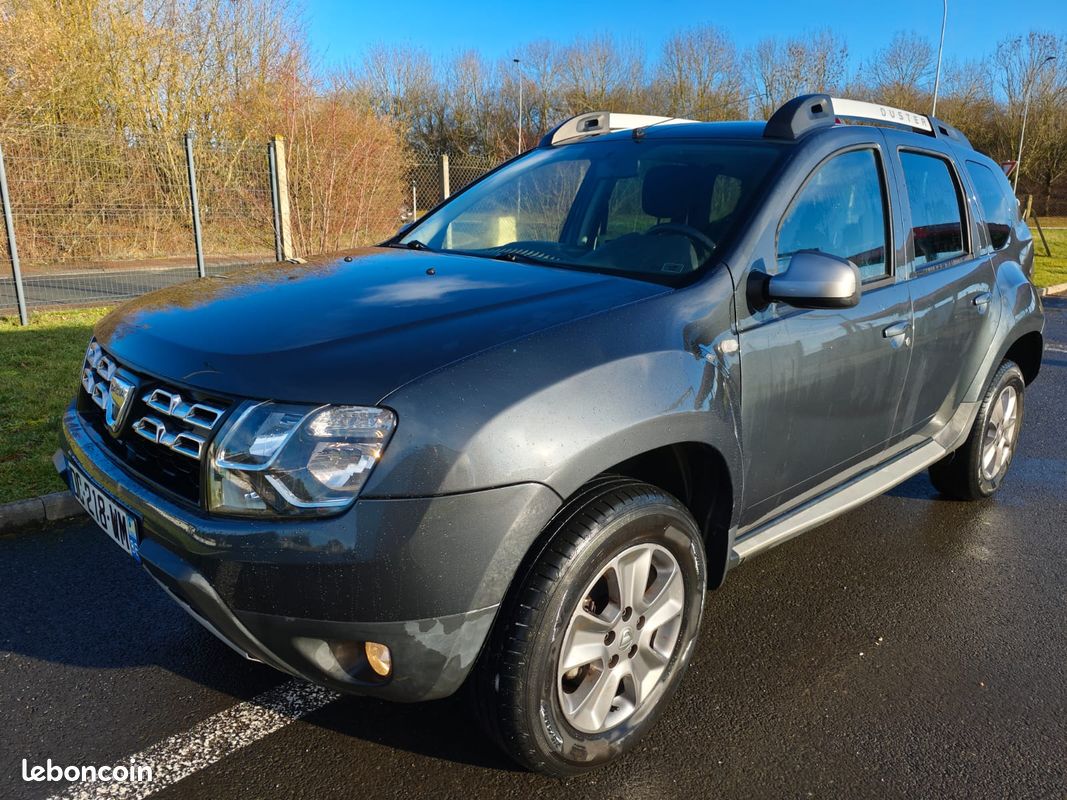 DACIA Duster 152000KM ANNEE 2014 ESSENCE Phase 2 SUV 1.2L 125 CV (image 6)