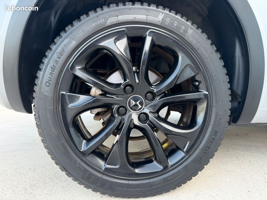 DS DS4 CROSSBACK SPORT CHIC 1.6 BlueHDI 120 BV AUTO 5 PORTES (image 13)