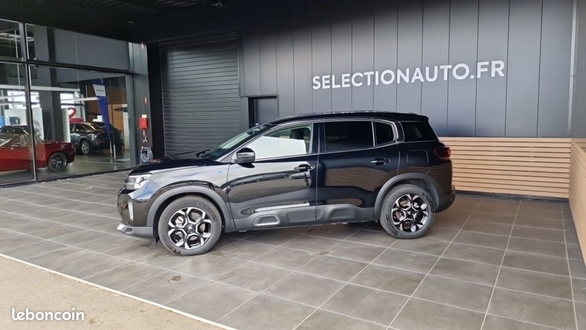 Citroën C5 Aircross Hybride rechargeable 180 e-EAT8 MAX (image 2)