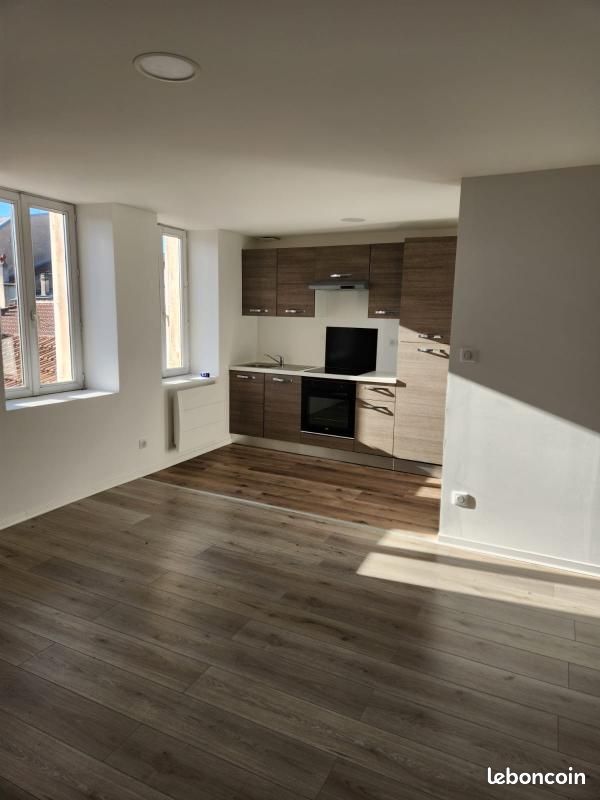 Appartement 4 pièces 81 m² · à Lunéville · 80,9 m² · 650 €/mois