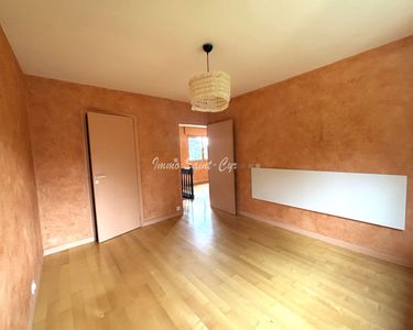 Maison 950 000 € - 153 m²