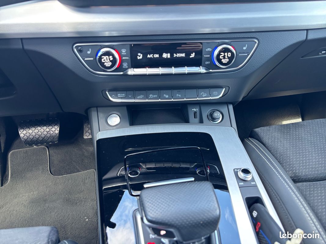 AUDI Q5 Sportback 50 TFSIe 299 S tronic 7 Quattro S line (image 13)