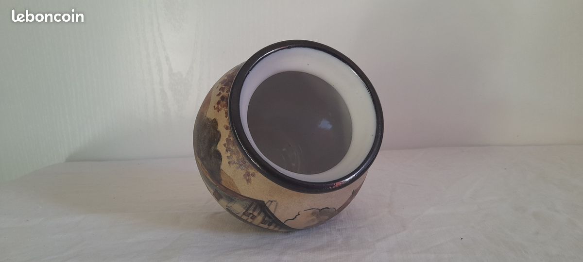 Vase céramique de Ciboure signé David, décor basque peint à la main. Parfait état (image 10)
