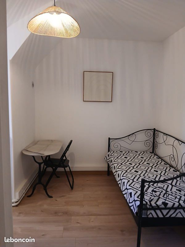 Appartement 1 pièce 12 m² · à Chambéry · 12 m² · 390 €/mois