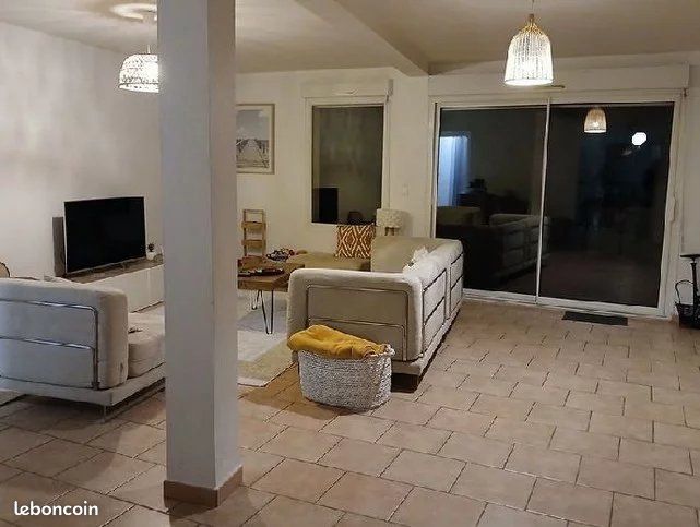 Maison 6 pièces 148 m² · à Le Mans · 148 m² · 1 380 €/mois