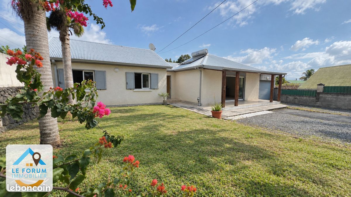 Maison 4 pièces 100 m² · au Tampon · 100 m² · 305 000 €