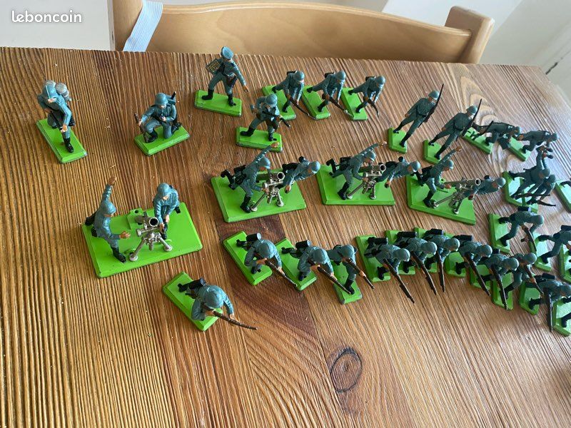 LOT DE 41 soldats moyen age (vintage années 70) EUR 2,00 - FR