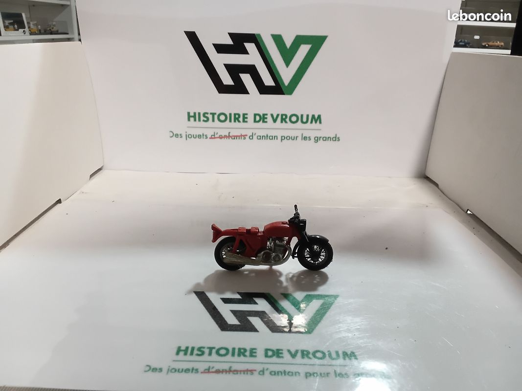Matchbox Lesney N°18 Hondarora Honda Red 1974 Made in England Vintage 1/34 (1) (image 3)