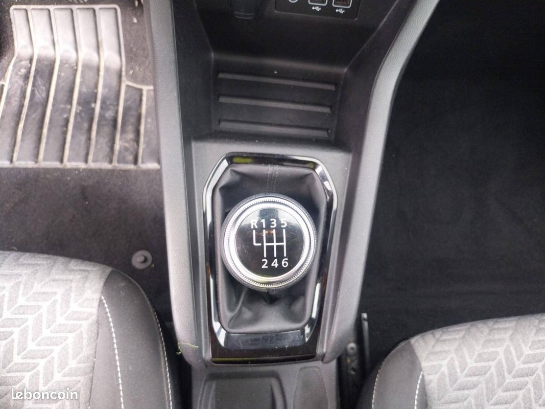 RENAULT Clio TCe 90 Evolution (image 11)