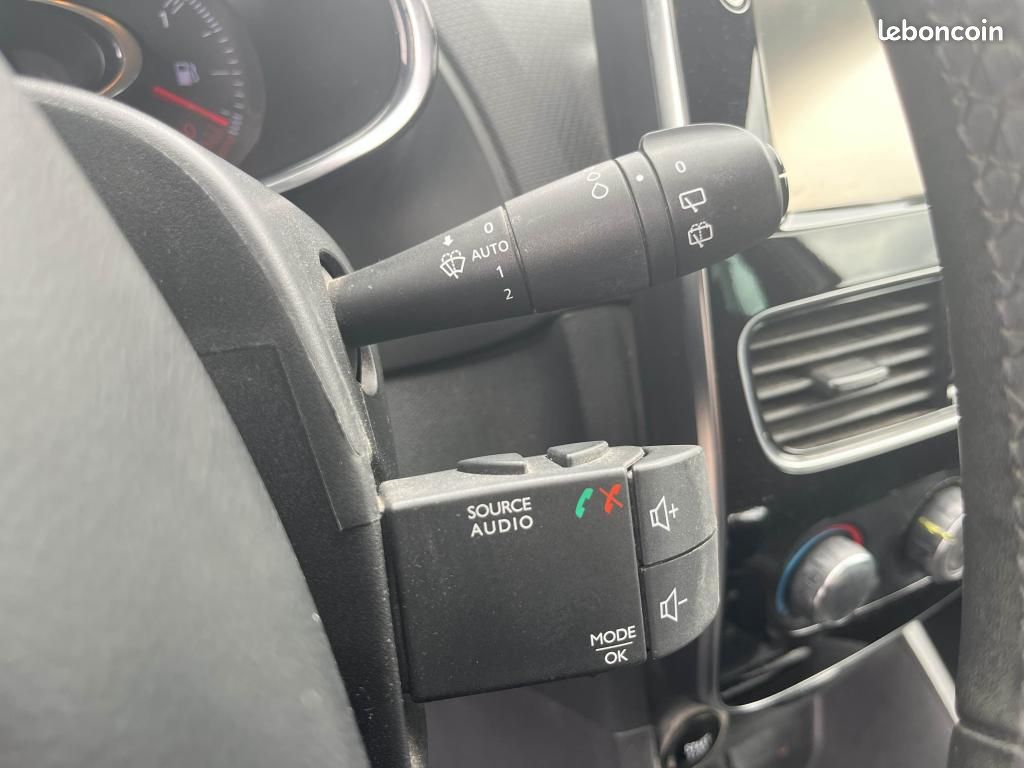 RENAULT CLIO 1.2 TCE 120ch - CLIM - BLUETOOTH - REGULATEUR (image 16)