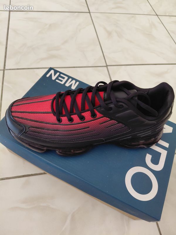 Chaussures taille 42 (image 1)