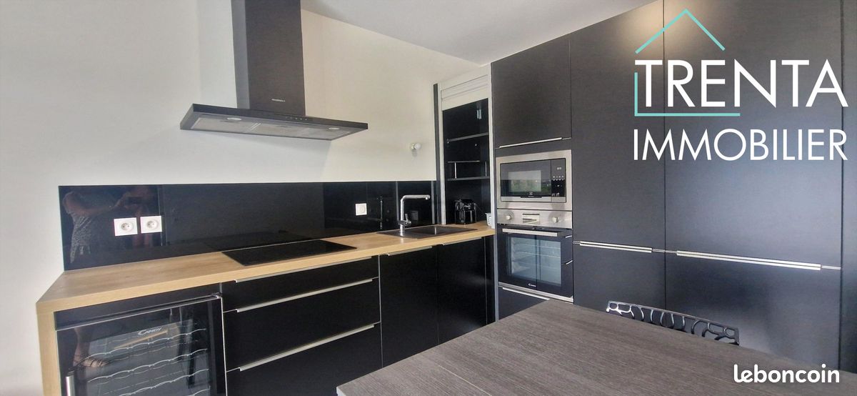 Appartement 2 pièces 44 m² · à Voiron · 44 m² · 790 €