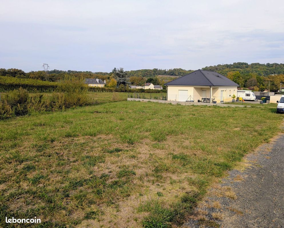 Terrain 660 m² · à Monein · 44 000 €