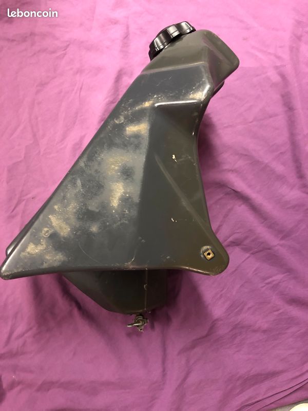 Réservoir Suzuki 250 RM 93-95 (image 3)