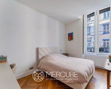 Appartement 1 080 000 € - 196 m²