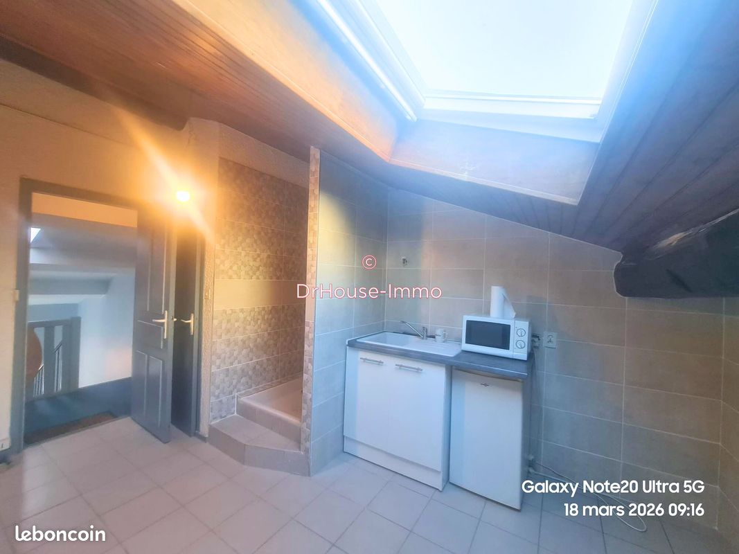 Appartement 2 pièces 26 m² · à Saint-Étienne · 26 m² · 390 €