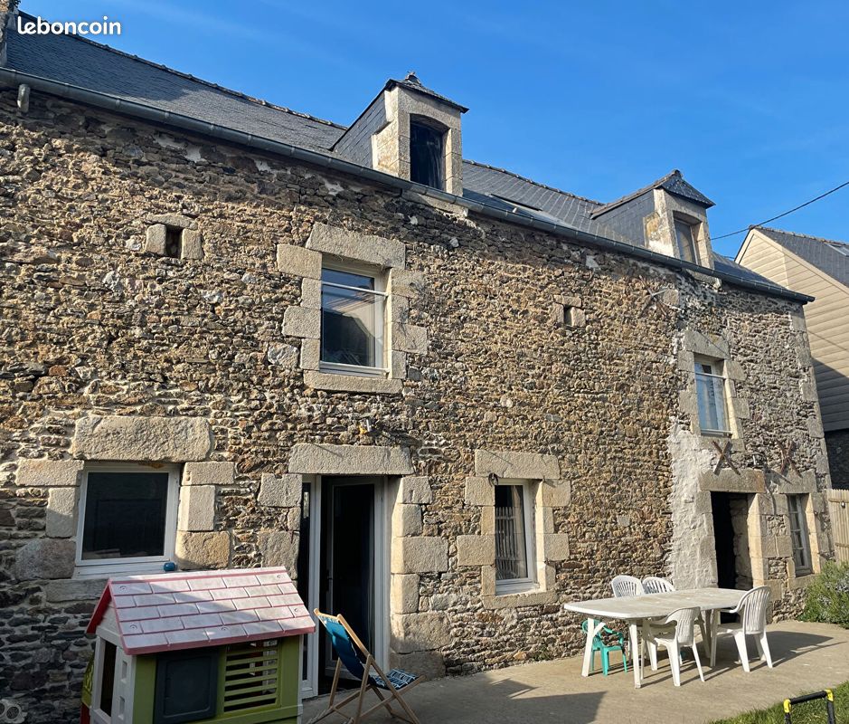Maison 4 pièces 97 m² · à Languenan · 97 m² · 225 320 €