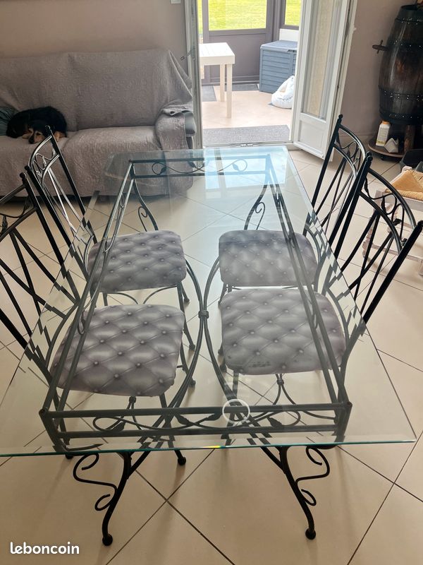 Table et chaise en fer (image 4)