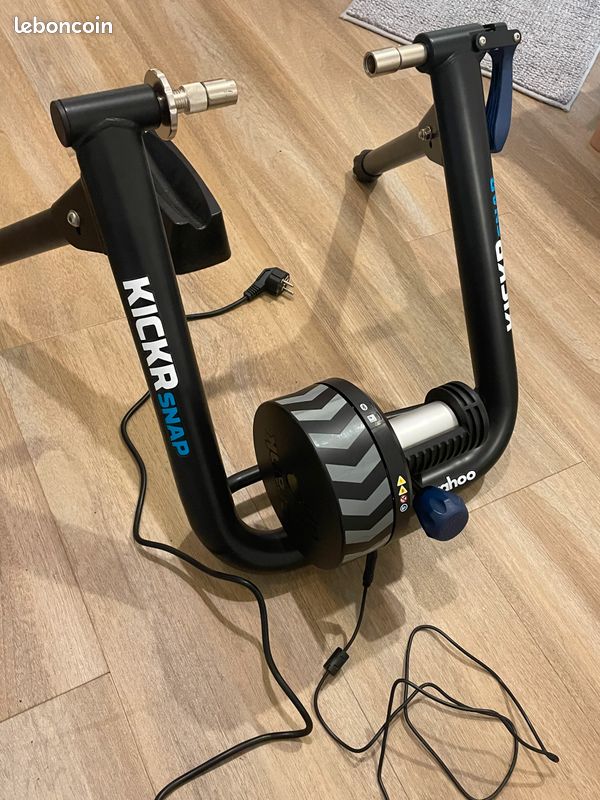 Home trainer wahoo kickr snap (image 4)