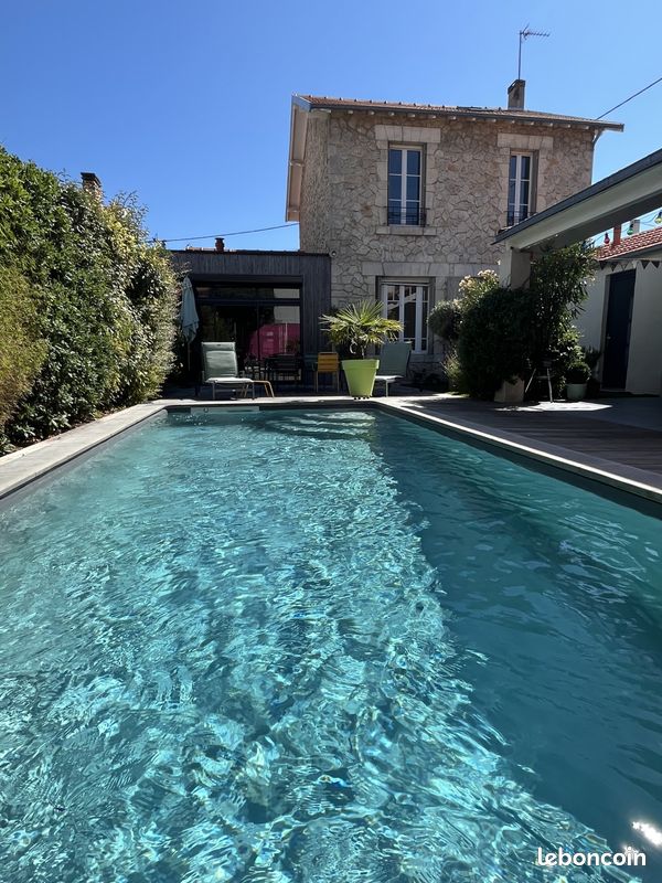 Maison 6 pièces 170 m² · à La Rochelle · 170 m² · 1 120 000 €