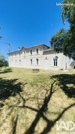 Maison 7 pièces 235 m²