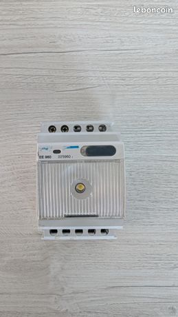 Cassette de rechange débrochable pour parafoudre référence 414155