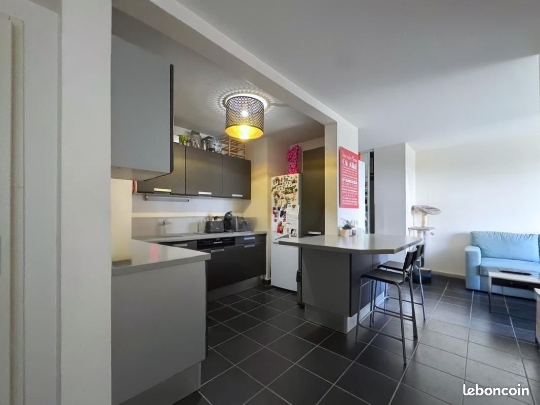 Appartement 3 pièces 61 m² · à Bordeaux · 61 m² · 250 000 €
