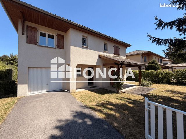 Maison 5 pièces 120 m² · à L'Isle-d'Abeau · 120 m² · 1 220 €