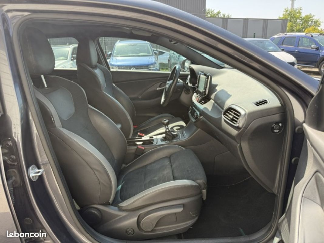HYUNDAI i30 FASTBACK 1.0 T-GDi 120 N Line BVM6/Camera/Carplay (image 10)