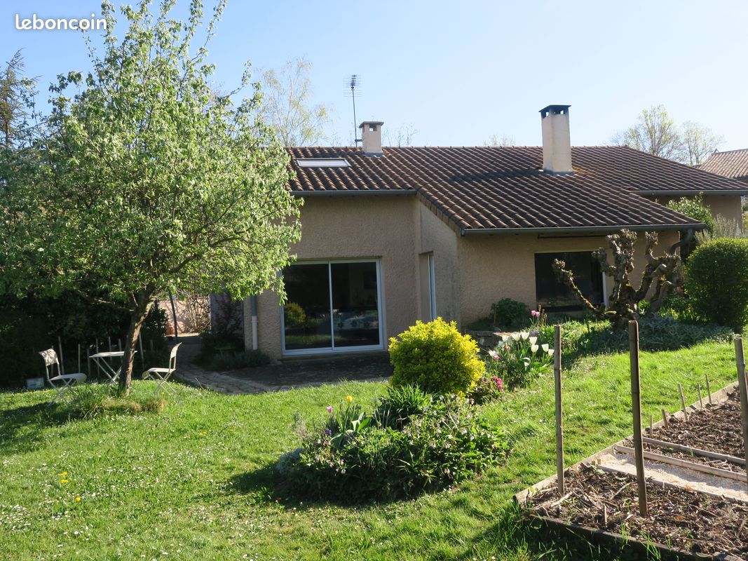 Maison 6 pièces 137 m² · à Chevagny-les-Chevrières · 137 m² · 375 000 €