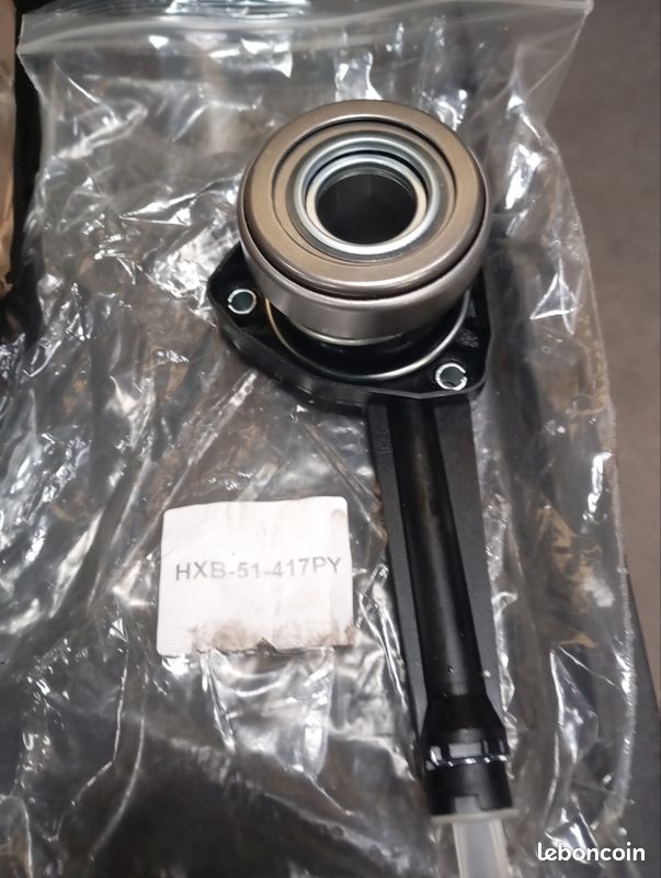 Butée embrayage hydraulique 3 fixation pour nissan .Renault etc..référence [URL masquée pour votre sécurité] neuve (image 1)