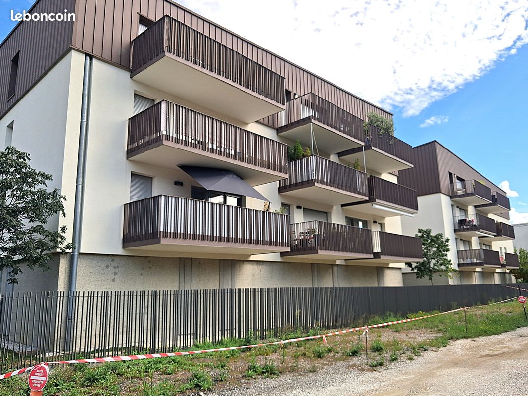 Appartement 2 pièces 46 m² · à Aix-les-Bains · 46 m² · 220 000 €