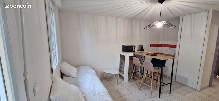 Studio T1 meublé I.U.T