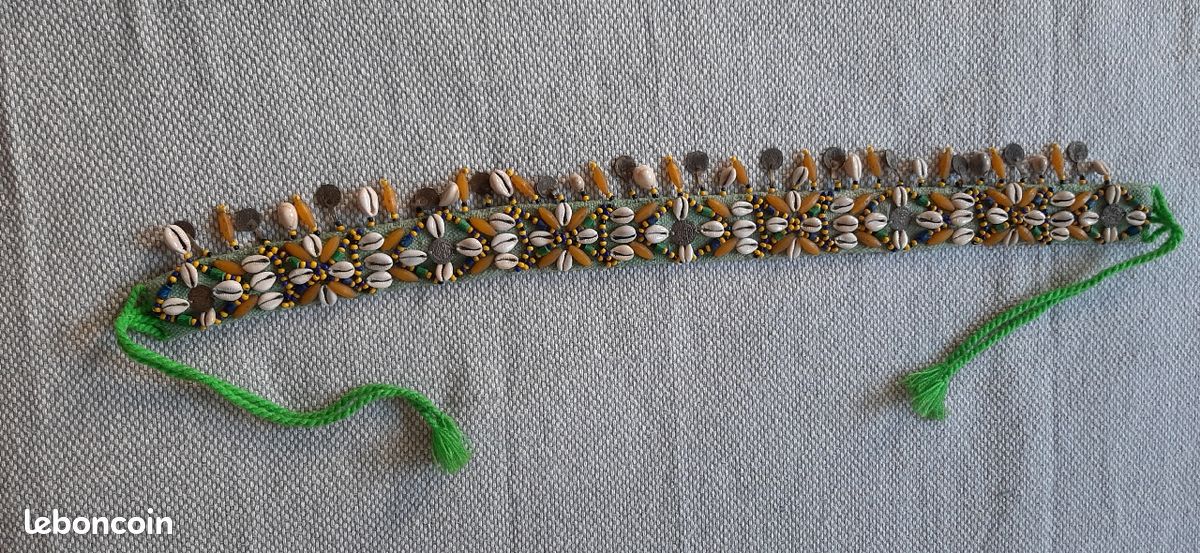 Ceinture coquillages pièces et pierres (image 1)