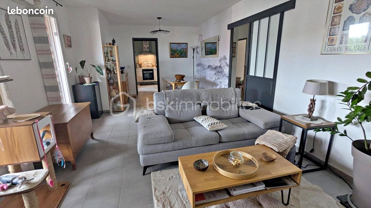 Appartement 4 pièces 80 m² · à La Fare-les-Oliviers · 80 m² · 334 900 €
