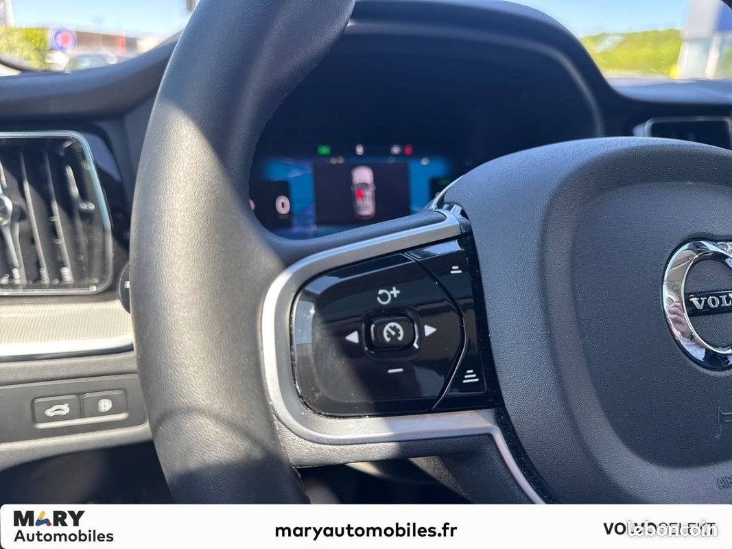 VOLVO XC60 T6 AWD Hybride rechargeable 253 ch+145 ch Geartronic 8 Plus Style Chrome (image 16)