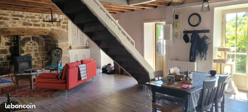 Maison 3 pièces 98 m² · à Bassignac-le-Haut · 98 m² · 115 000 €
