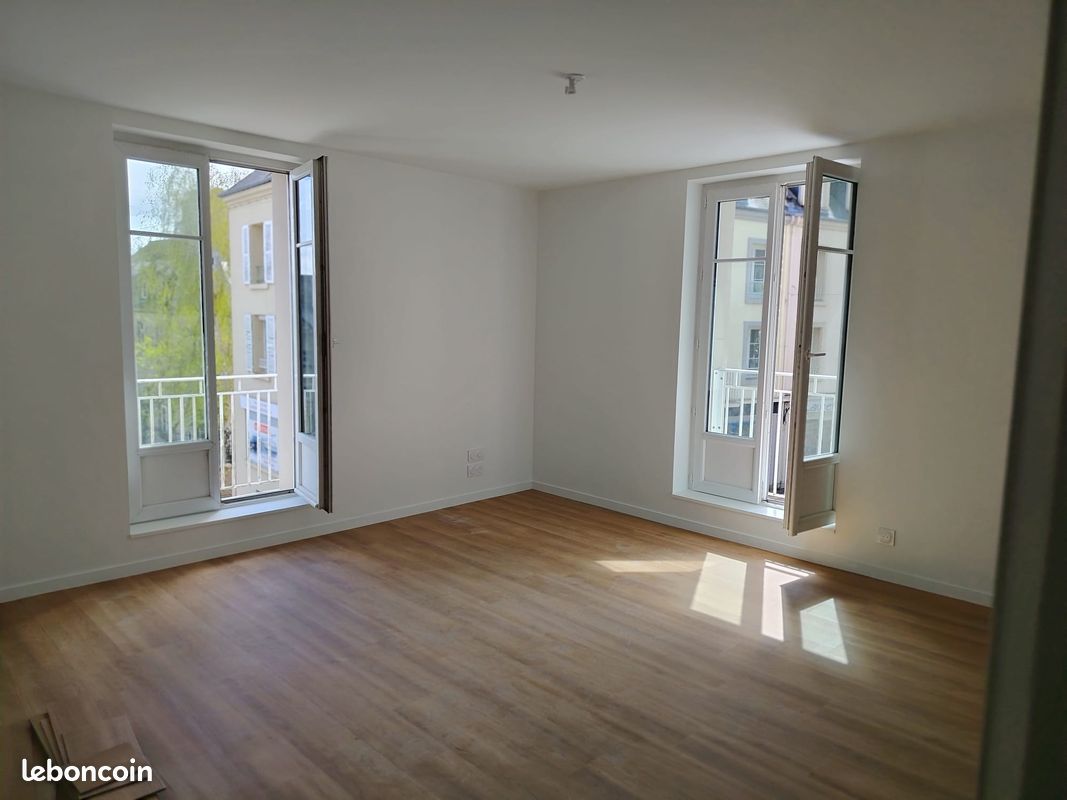 Appartement 3 pièces 72 m² · à Coutances · 72 m² · 950 €