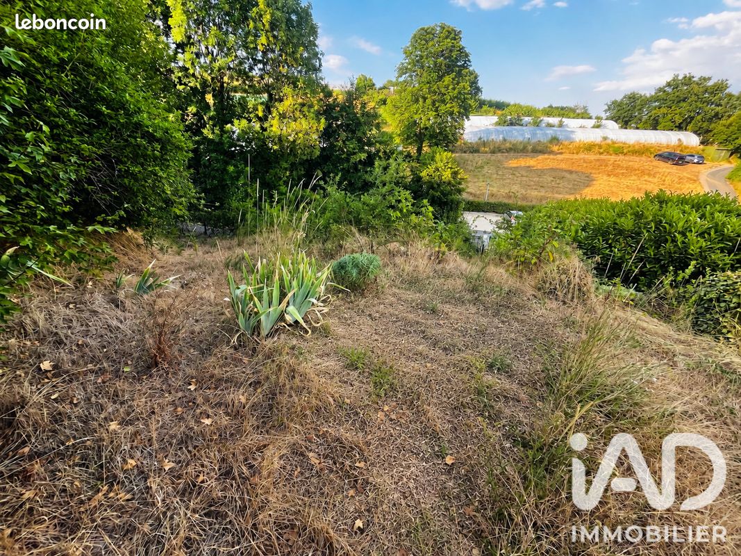 Terrain 620 m² · à Thurins · 620 m² · 125 000 €