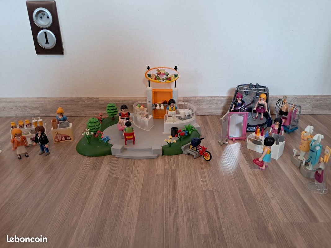Playmobil lot city life (image 1)