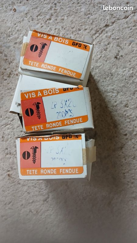 Lot Vis tête ronde fendu n*3 (image 1)