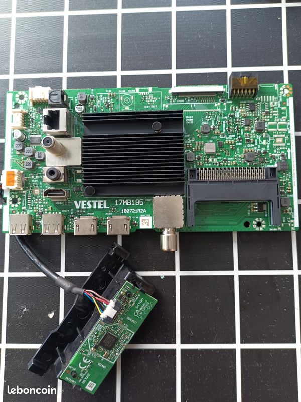 Carte Mère Télé Hitachi 55F501HK5110 Référence: 17MB230 (260319R2