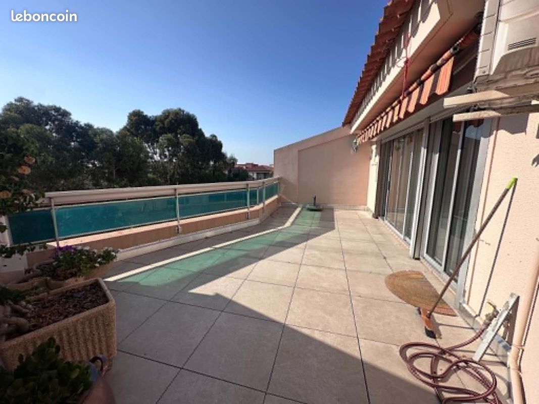 Appartement 4 pièces 92 m² · à Hyères · 92 m² · 1 391 €