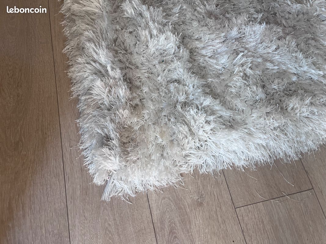 Vente urgente : Tapis très confortable écru à long poils (image 3)