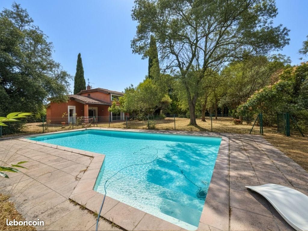 Maison 8 pièces 310 m² · à Toulouse · 310 m² · 750 000 €