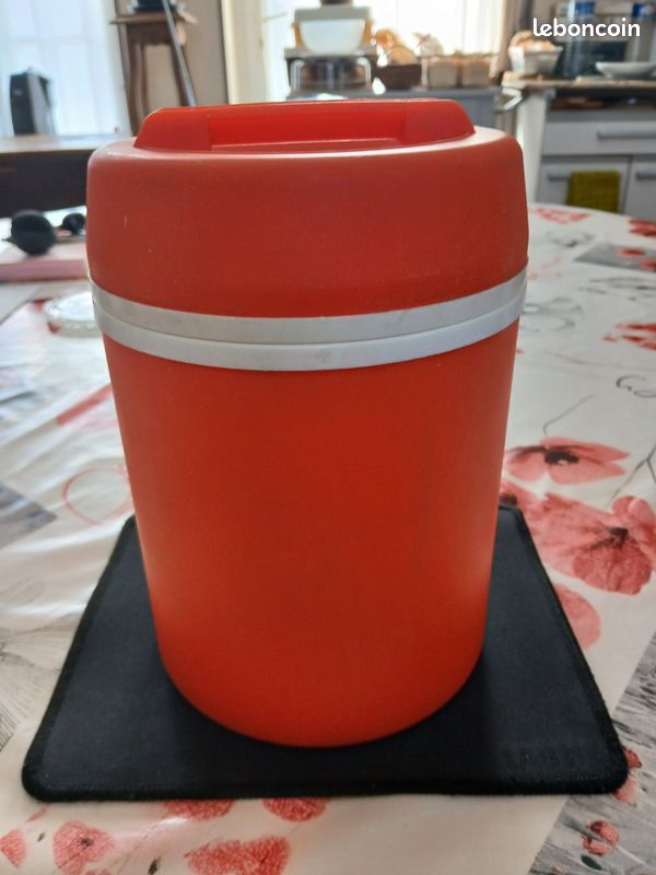 Glacière Vintage Mobil Plastique Orange - Hauteur 24 Cm - Occasion