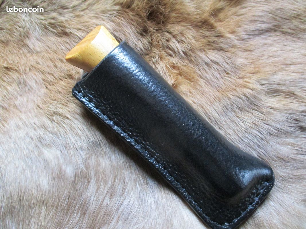 Etui en Cuir noir Foulonné(peaux d'orange) pour l'opinel n°10 non Customisé pour Droitier (image 5)
