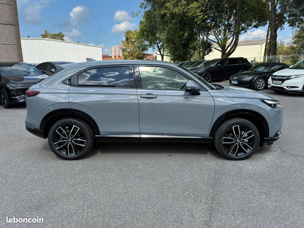 HONDA HR-V e:HEV 1.5 i-MMD Advance (image 2)